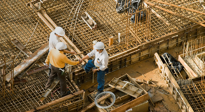 construction site using rebar